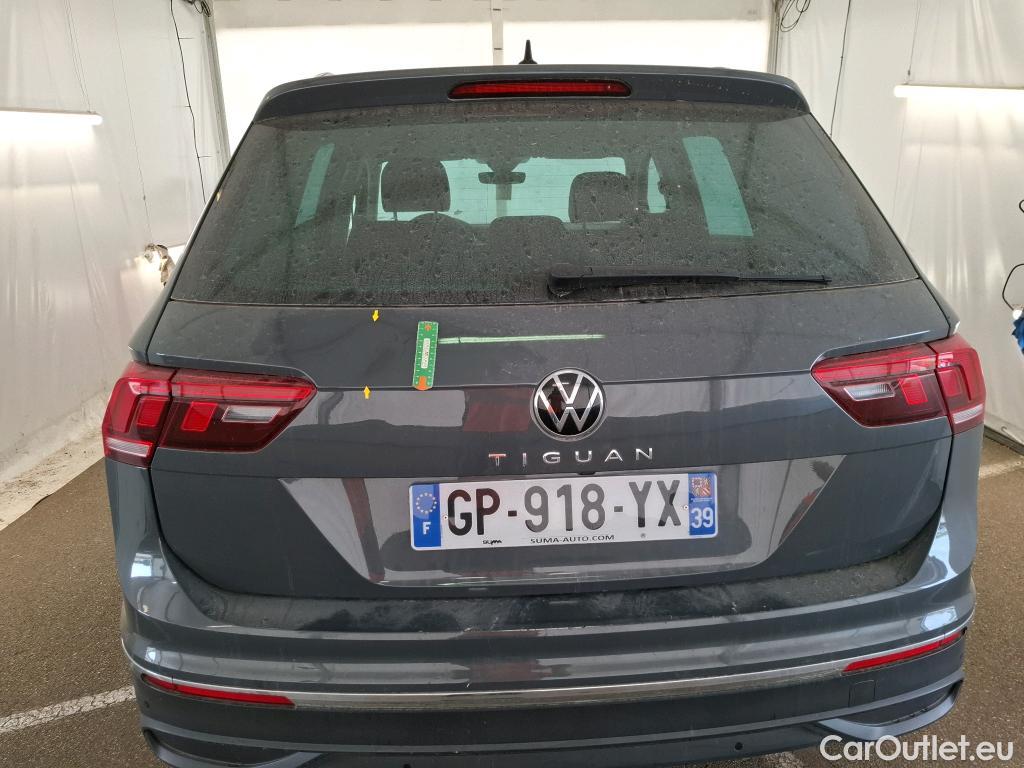  Volkswagen  Tiguan VOLKSWAGEN  / 2020 / 5P / SUV 1.5 TSI 130 LIFE BUSINESS #24