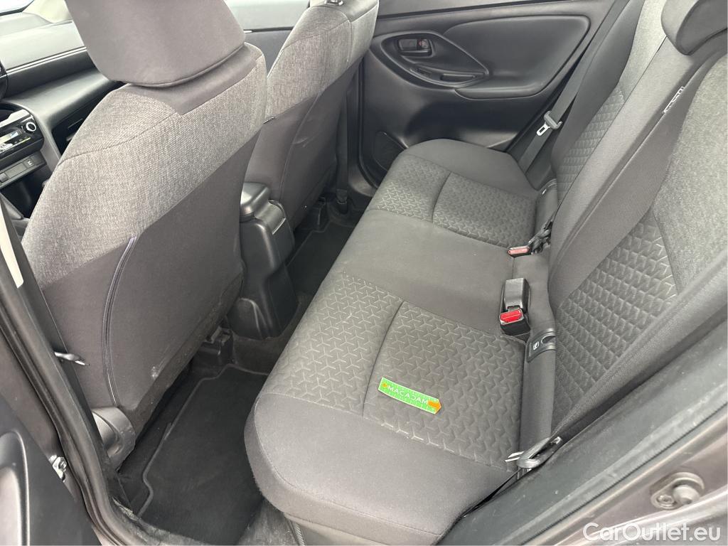  Toyota  Yaris Cross TOYOTA  Hybride / 2021 / 5P / SUV 1.5 HYBRID 116H DYNAMIC BUSINESS BEYOND #26