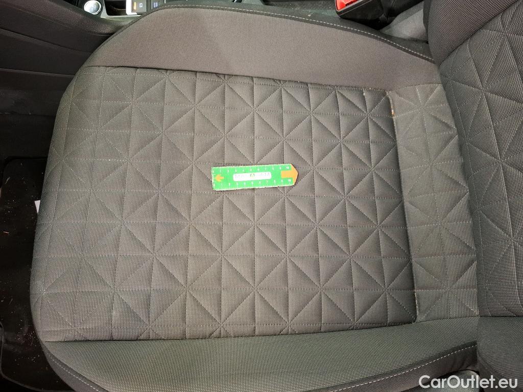  Volkswagen  Tiguan VOLKSWAGEN  / 2020 / 5P / SUV 1.5 TSI 130 LIFE BUSINESS #89