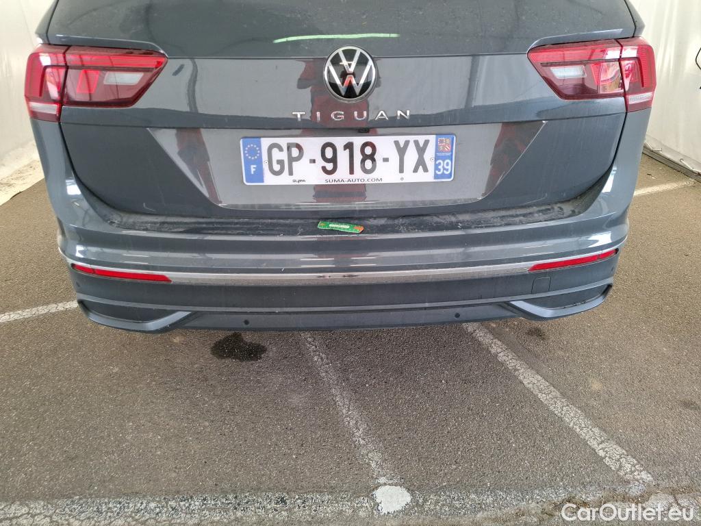  Volkswagen  Tiguan VOLKSWAGEN  / 2020 / 5P / SUV 1.5 TSI 130 LIFE BUSINESS #35