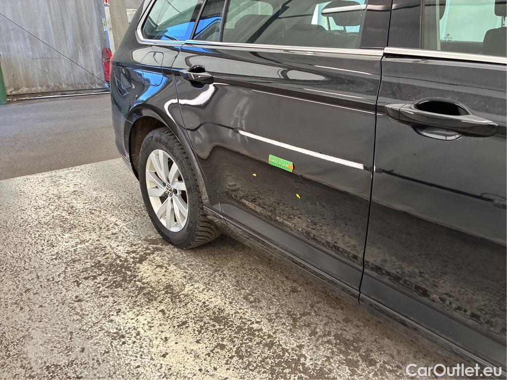  Volkswagen  Passat  Break Life Plus 2.0 TDI 150CV BVA7 E6d #1