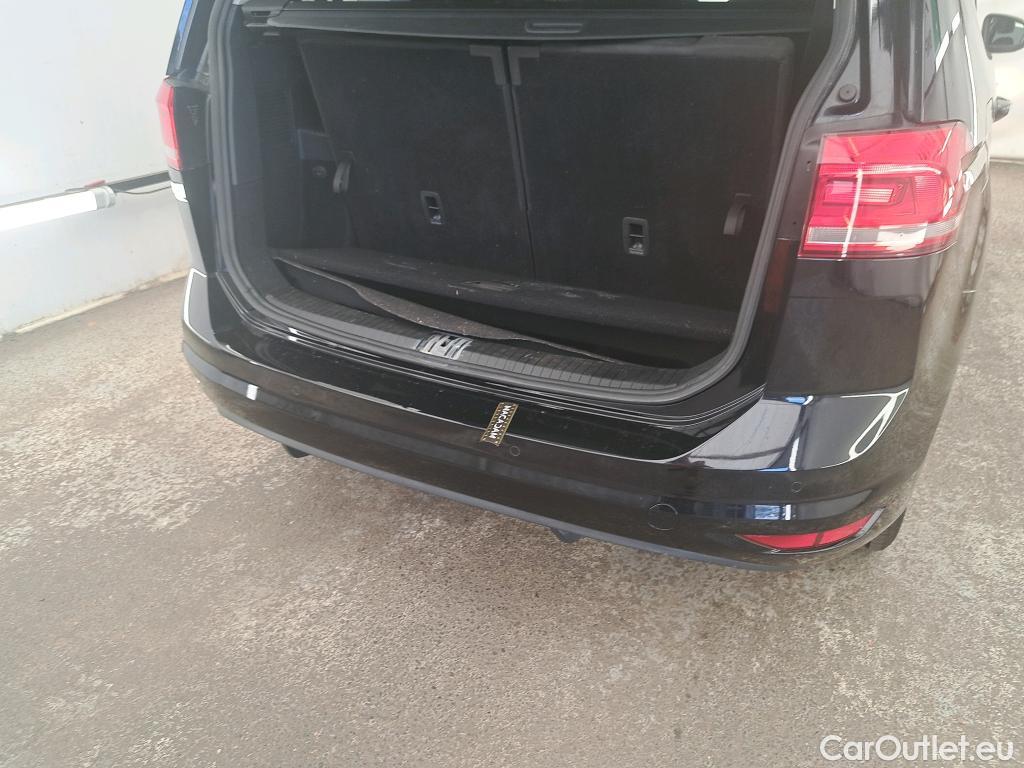  Volkswagen  Touran  Life Business 1.5 TSI 150CV BVA7 E6d #15