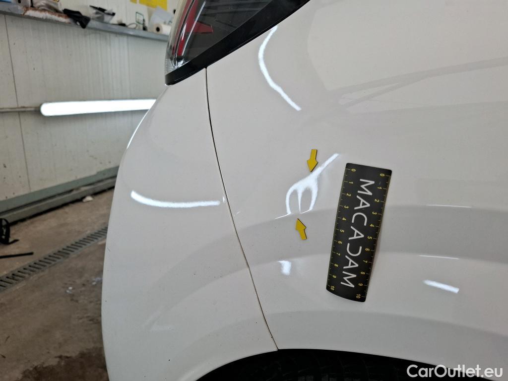  Peugeot  208  Premium 1.5 HDi 100CV BVM6 E6d #8