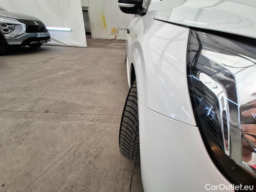  Peugeot  208  Premium 1.5 HDi 100CV BVM6 E6d #49