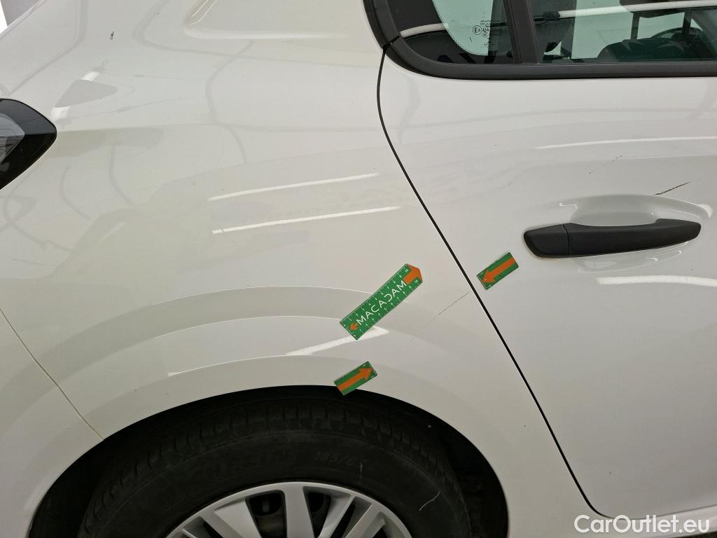  Peugeot  208  Premium 1.5 HDi 100CV BVM6 E6d #18