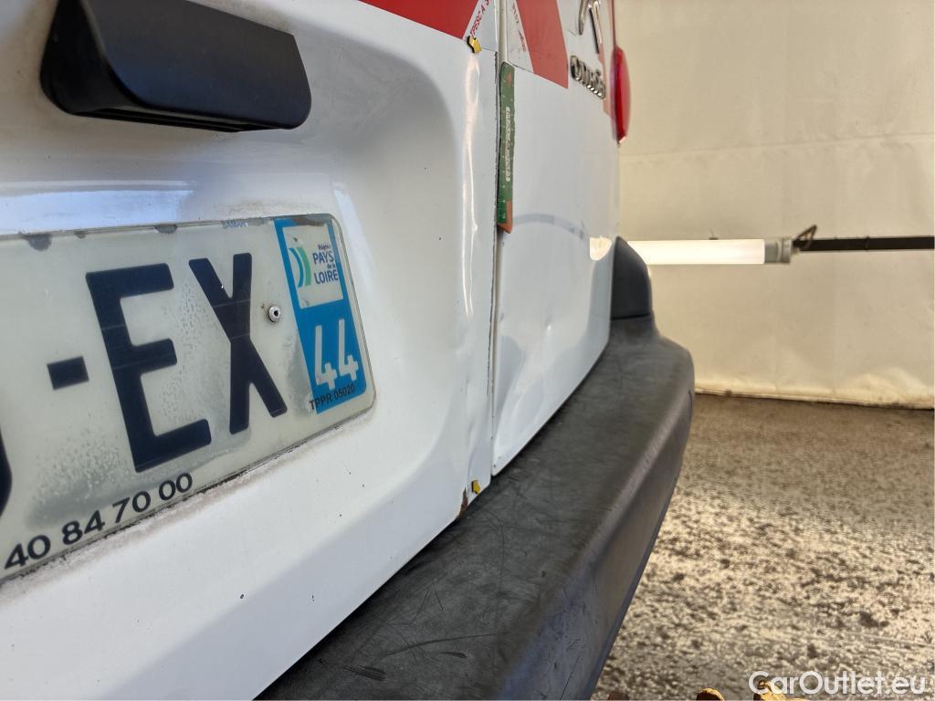  Citroen  Berlingo  Fourgon Club L1 (Court) 1.6 BlueHDi 75CV BVM5 E6 #13