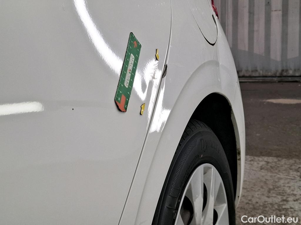  Peugeot  208  Affaire Premium 1.6 HDi 75CV BVM5 E6 #15