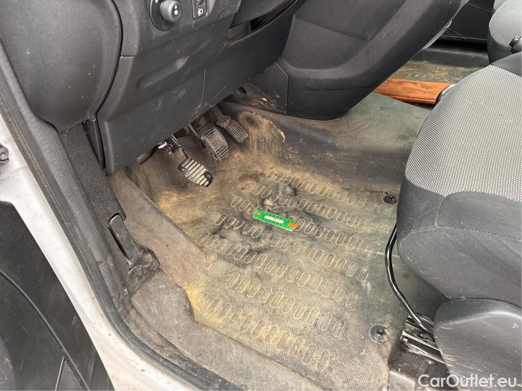  Citroen  Berlingo  Fourgon Club L1 (Court) 1.6 BlueHDi 75CV BVM5 E6 #31