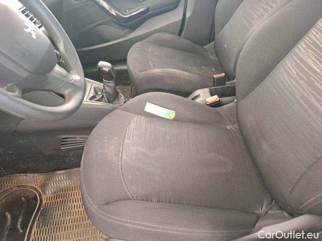  Peugeot  208  Affaire Premium Pack 1.5 HDi 100CV BVM5 E6dT #21