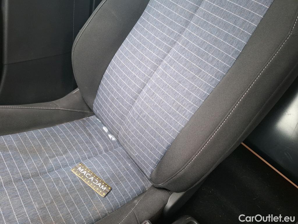  Peugeot  208  Premium 1.2 PureTech 75CV BVM5 E6d #7