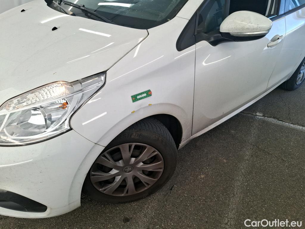  Peugeot  208  Affaire Premium Pack 1.5 HDi 100CV BVM5 E6dT #1