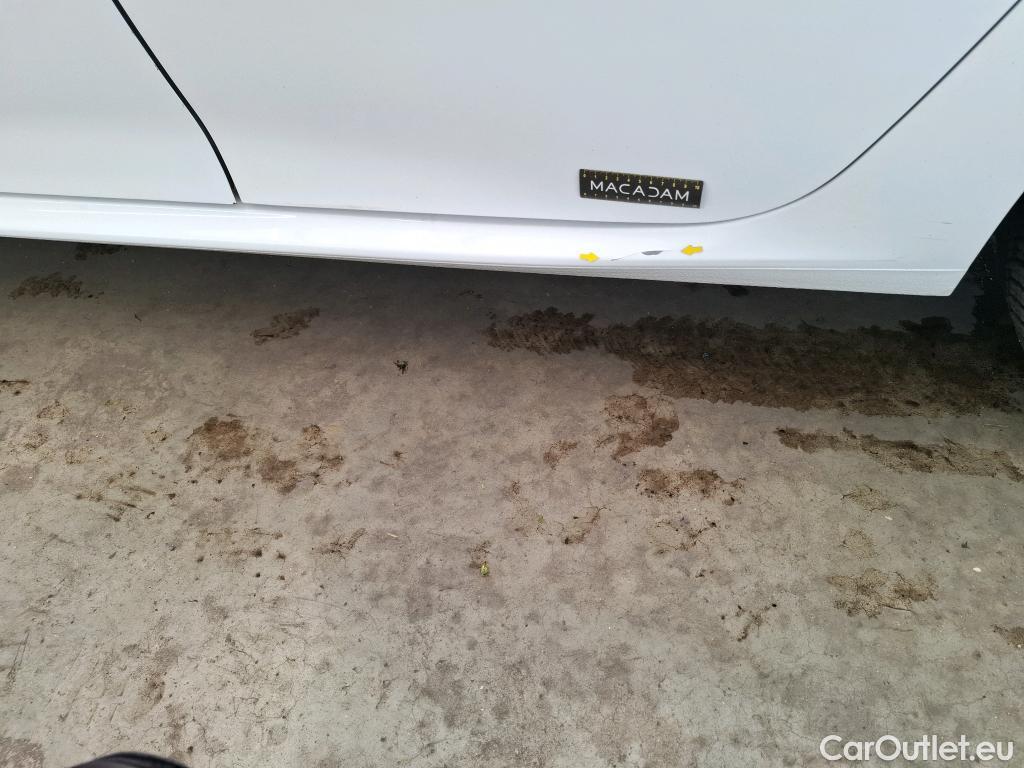  Peugeot  208  Premium 1.5 HDi 100CV BVM6 E6d #13