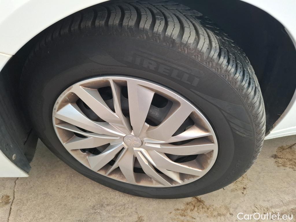  Peugeot  208  Premium 1.5 HDi 100CV BVM6 E6d #30