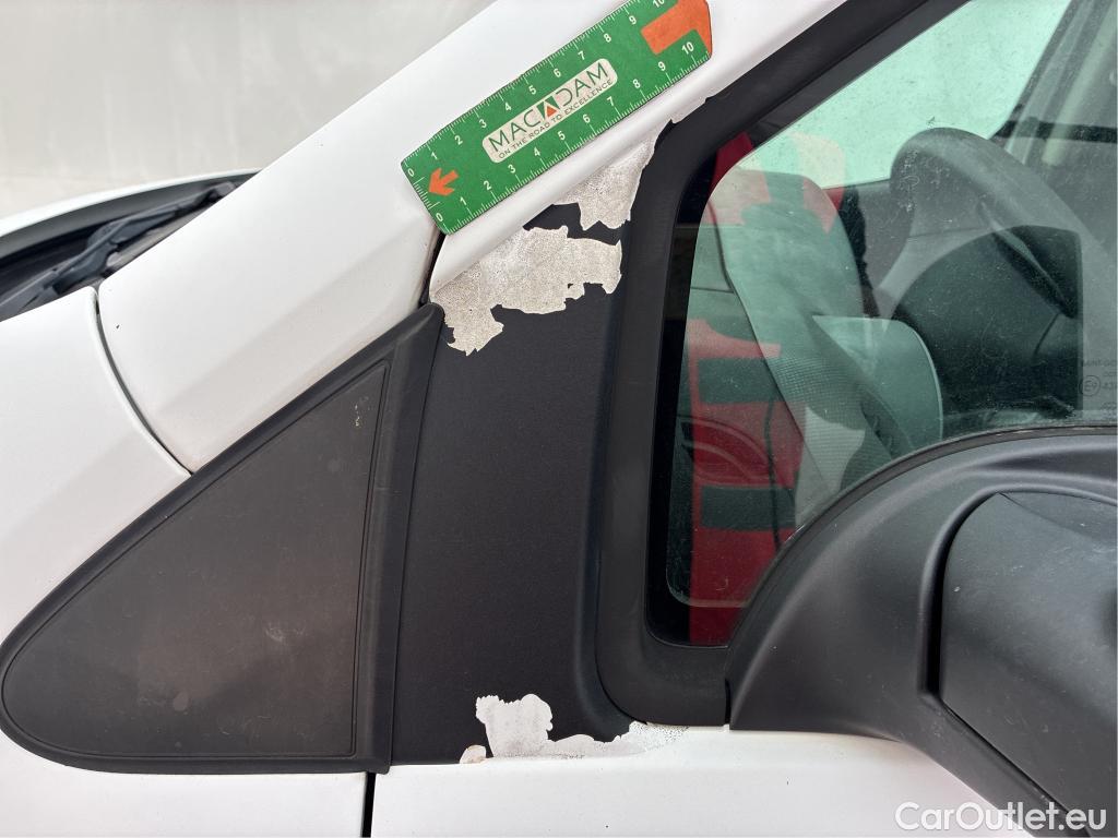  Citroen  Berlingo  Fourgon Club L1 (Court) 1.6 BlueHDi 75CV BVM5 E6 #52