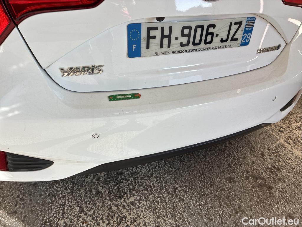  Toyota  Yaris  Hybride Affaires VU 5p Berline 1.5 VVT-I HYBRID AUTO France Business #45
