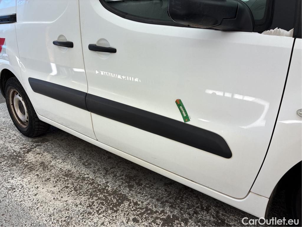  Citroen  Berlingo  Fourgon Club L1 (Court) 1.6 BlueHDi 75CV BVM5 E6 #55
