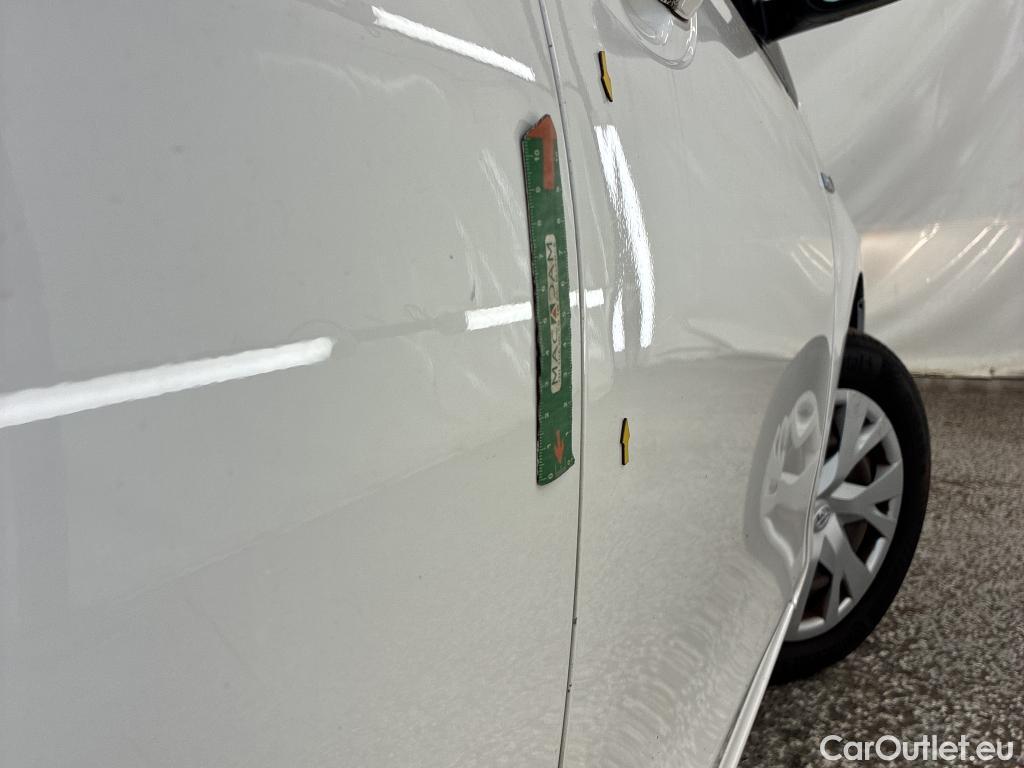  Toyota  Yaris  Hybride Affaires VU 5p Berline 1.5 VVT-I HYBRID AUTO France Business #2