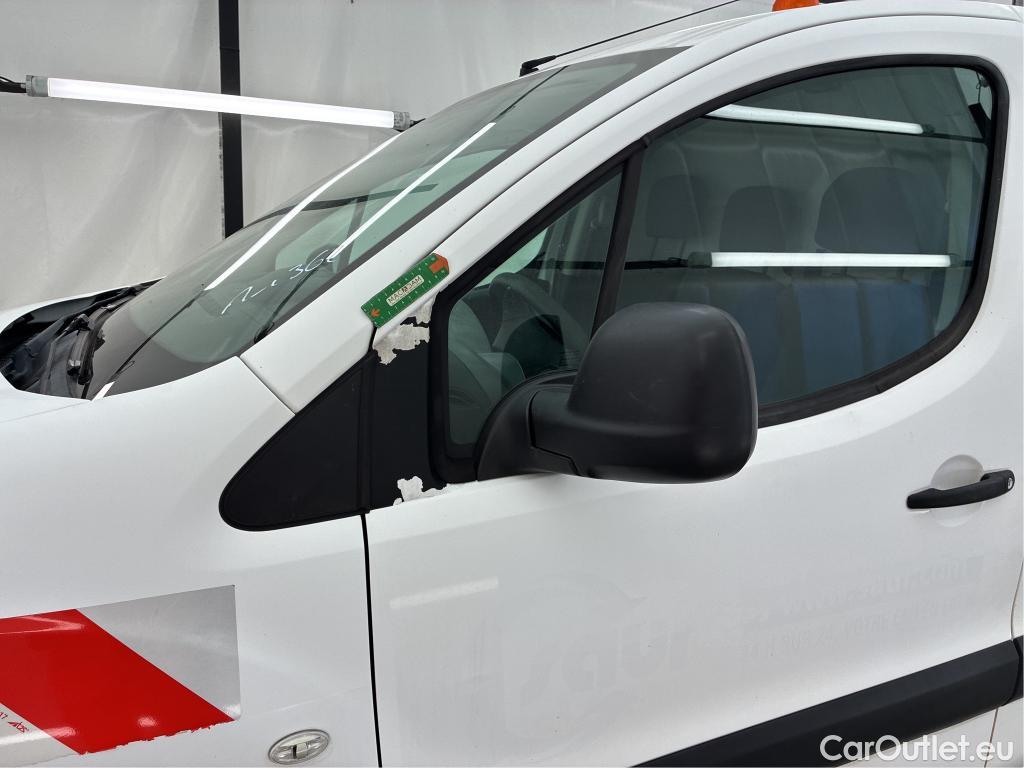  Citroen  Berlingo  Fourgon Club L1 (Court) 1.6 BlueHDi 75CV BVM5 E6 #51