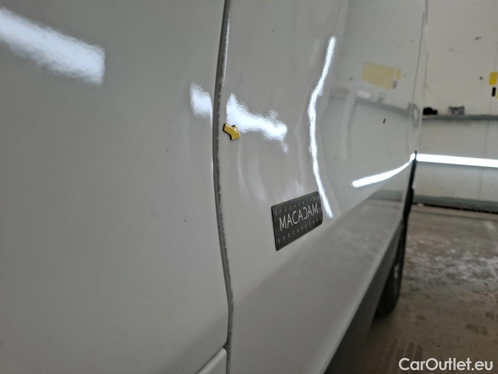  Renault  Trafic  Fourgon L1H1 2T8 Grand Confort 2.0 dCi 150CV BVA6 E6d #9