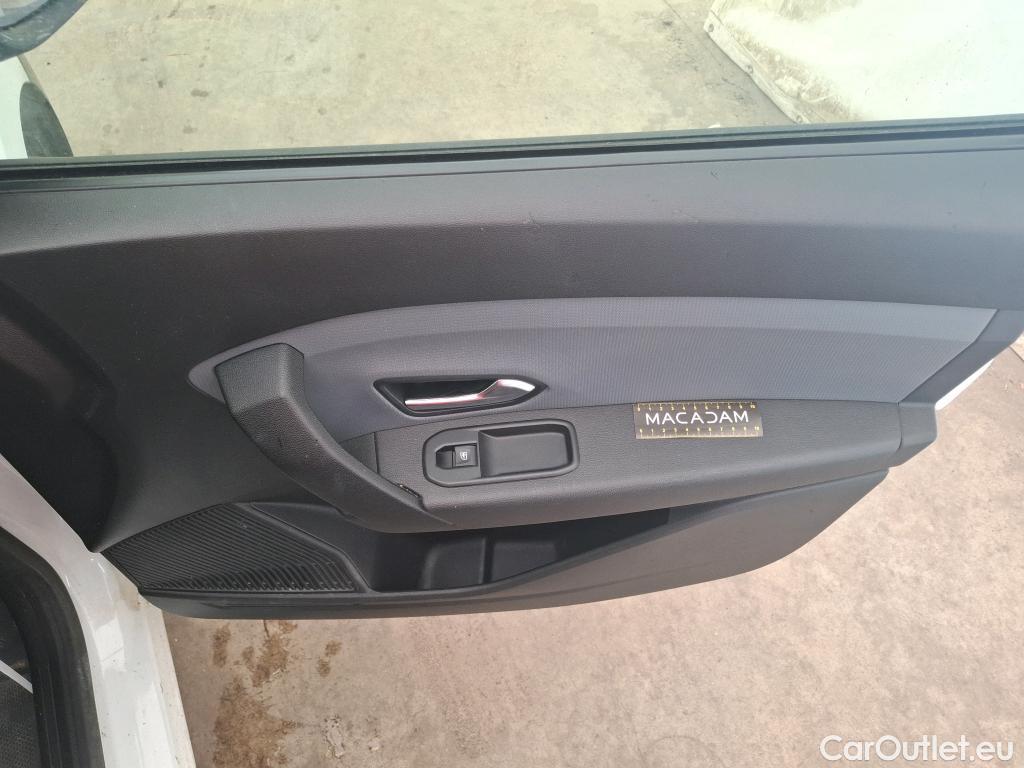  Renault  EXPRESS  Confort 1.5 dCi 95CV BVM6 E6dT #37