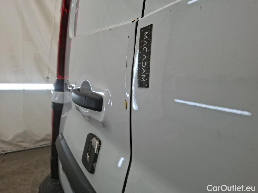  Renault  Trafic  Fourgon L1H1 2T8 Grand Confort 2.0 dCi 150CV BVA6 E6d #17