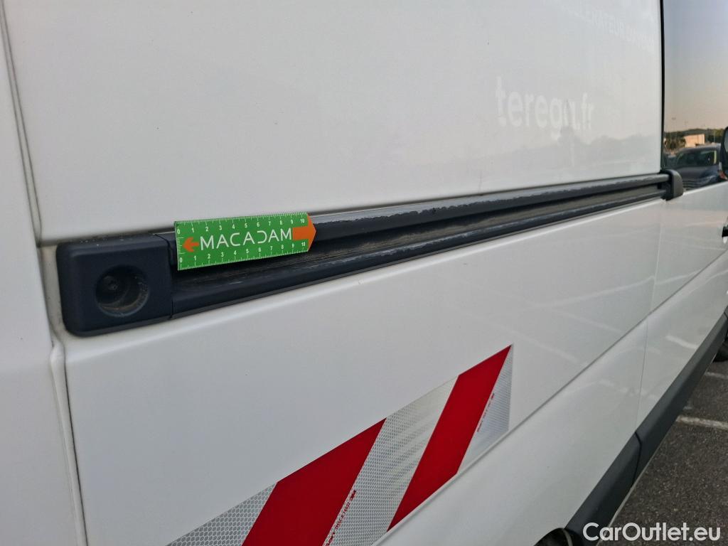  Renault  Master  III Fourgon L2H2 3 5 Grand Confort dCi #15