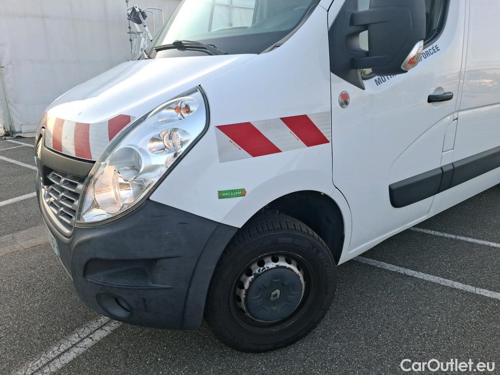  Renault  Master  III Fourgon L2H2 3 5 Grand Confort dCi #22