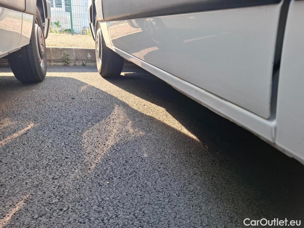  Renault  Master RENAULT  VU 4p Fourgon CA GCf Trac F3500 L2H2 dCi 130 Euro6 #18