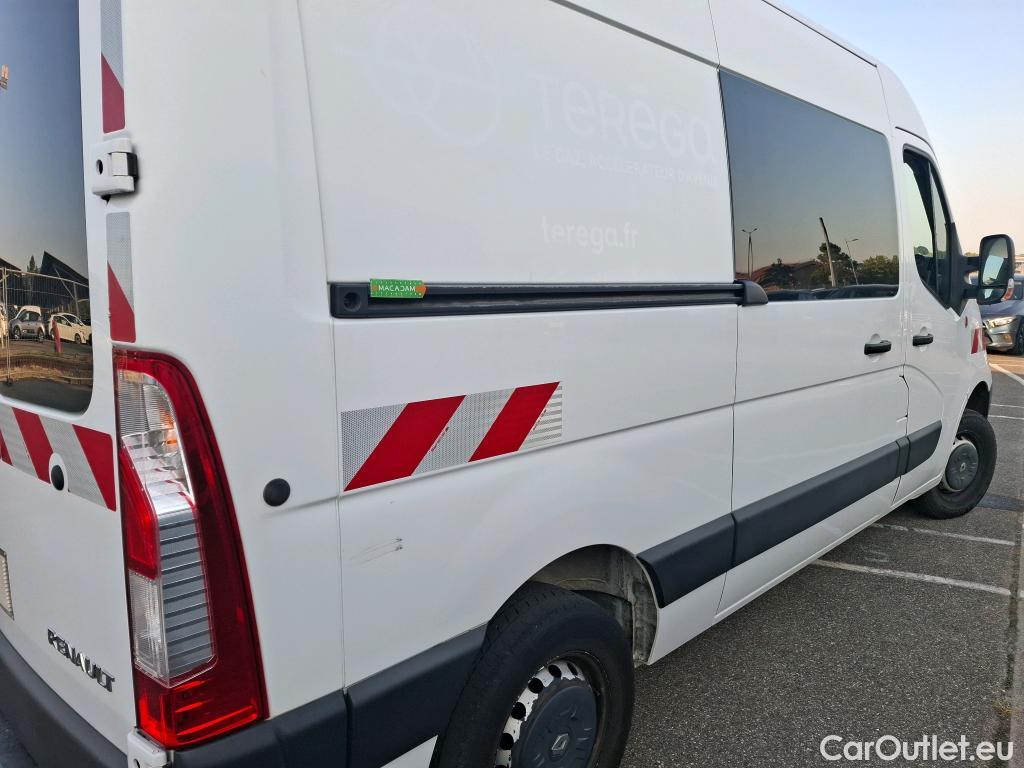  Renault  Master  III Fourgon L2H2 3 5 Grand Confort dCi #14