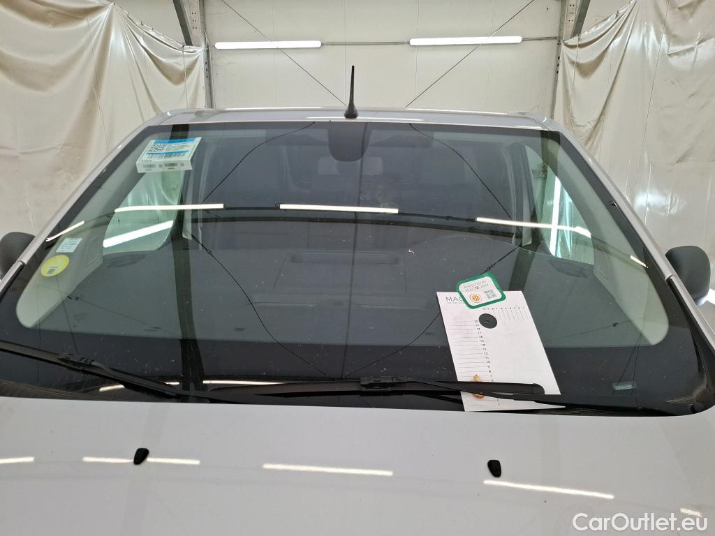  Peugeot  Expert PEUGEOT  VU 4p Fourgon BLUEHDI 120 S&S STANDARD PREMIUM PA #32