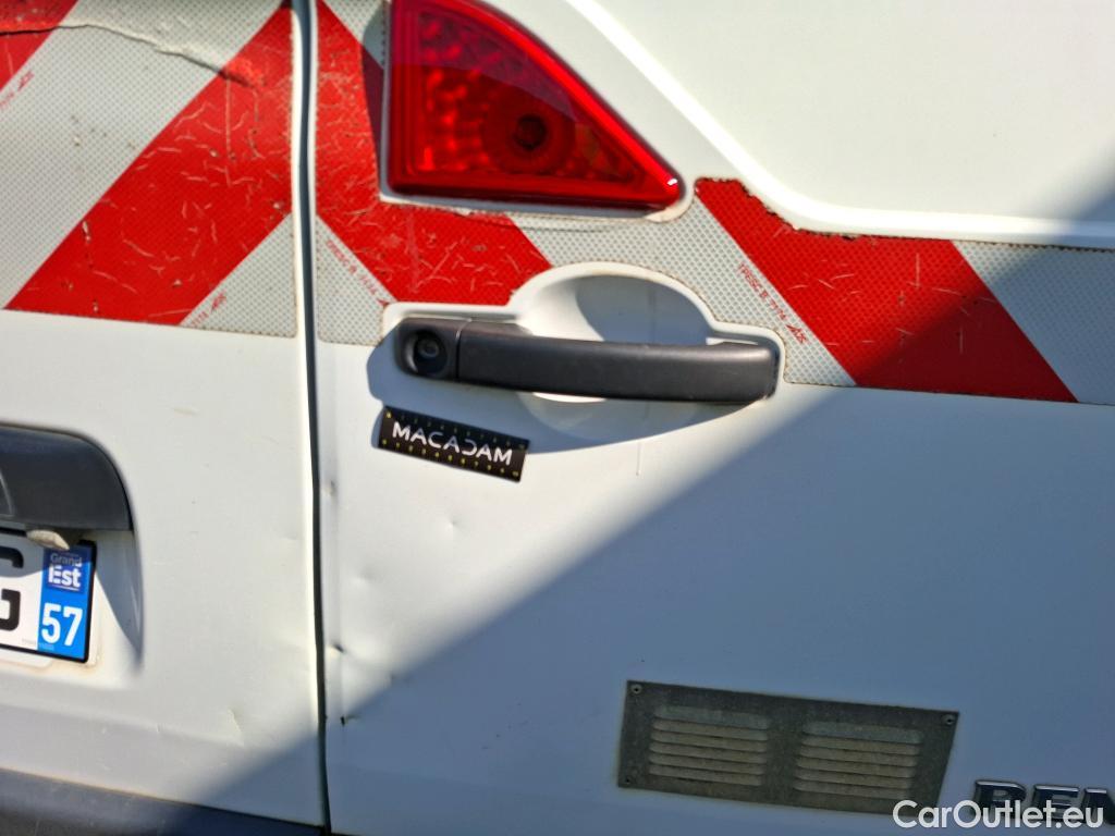  Renault  Master RENAULT  VU 4p Fourgon CA GC F3500 L2H2 Energy dCi 12 #20