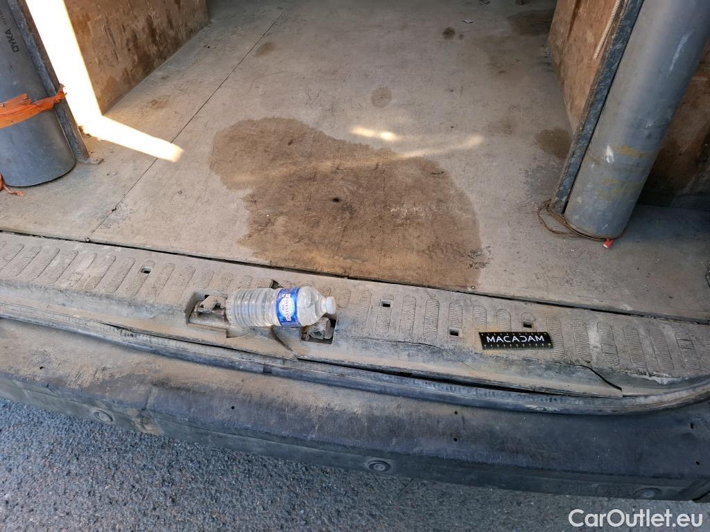  Renault  Master RENAULT  VU 4p Fourgon CA GC F3500 L2H2 Energy dCi 12 #24