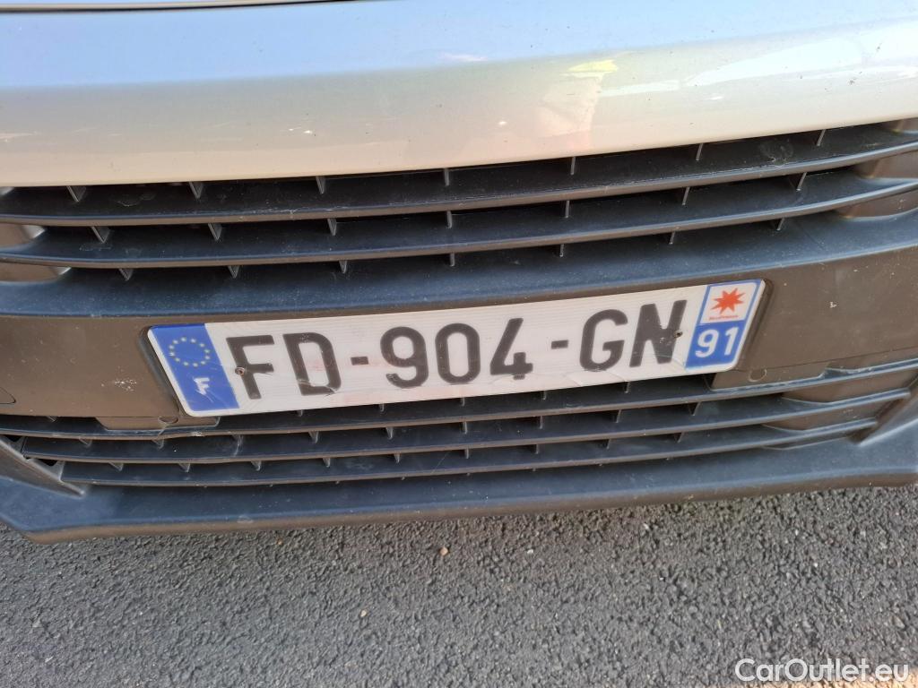  Peugeot  Expert PEUGEOT  VU 4p Fourgon BLUEHDI 120 S&S STANDARD PREMIUM PA #40