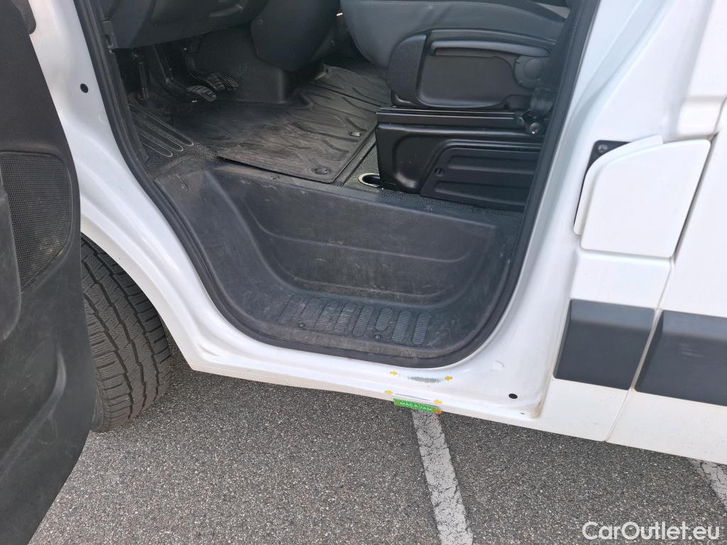  Renault  Master  III Fourgon L2H2 3 5 Grand Confort dCi #5