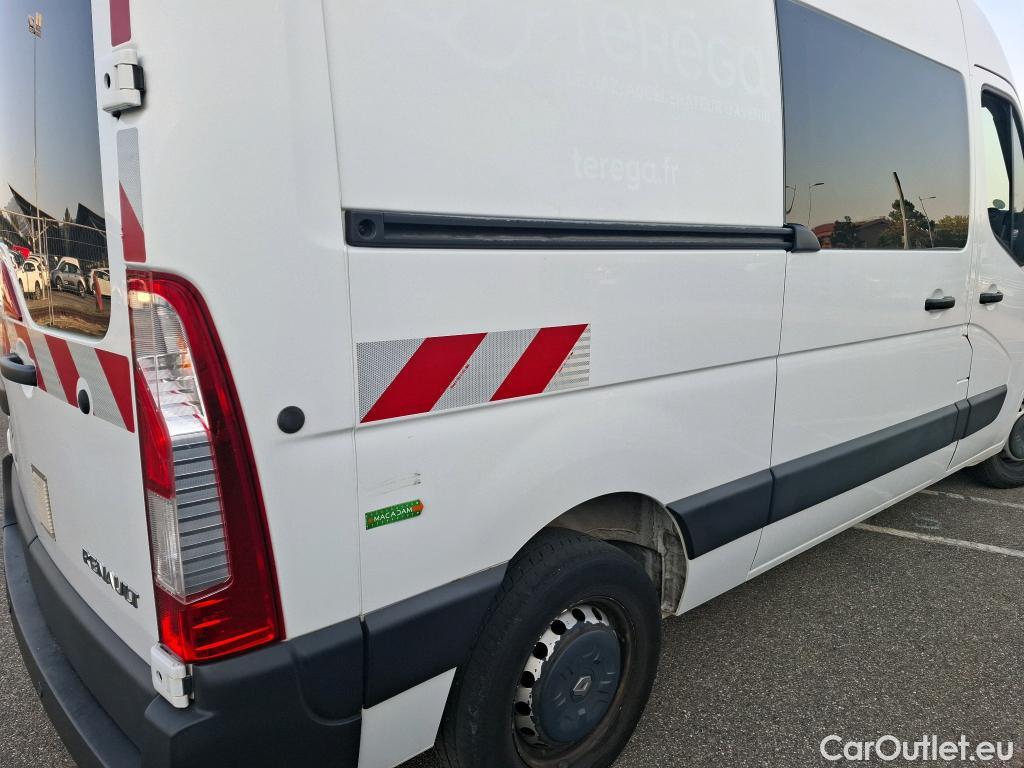  Renault  Master  III Fourgon L2H2 3 5 Grand Confort dCi #1