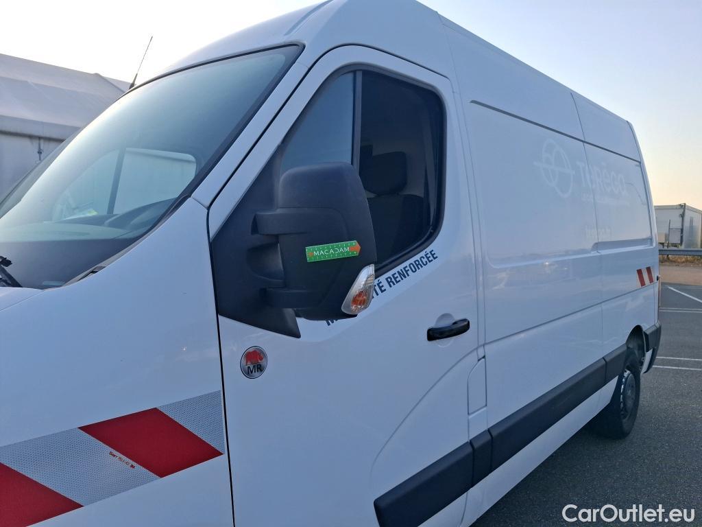  Renault  Master  III Fourgon L2H2 3 5 Grand Confort dCi #20
