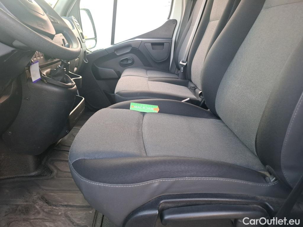  Renault  Master  III Fourgon L2H2 3 5 Grand Confort dCi #16