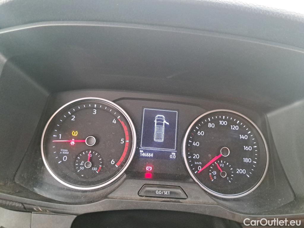  Volkswagen  Crafter  Fourgon Fourgon 35 mittlerer Radstand mit Hochdach FWD 2.0 140CV BVM6 #22