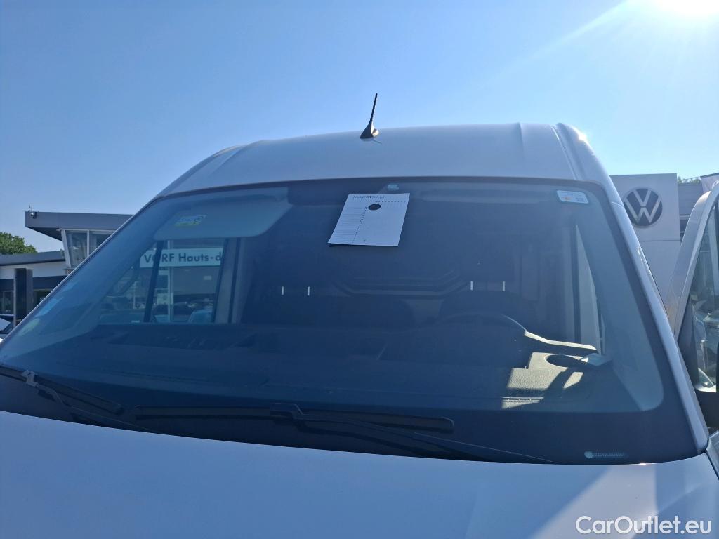  Volkswagen  Crafter  Fourgon Fourgon 35 mittlerer Radstand mit Hochdach FWD 2.0 140CV BVM6 #22