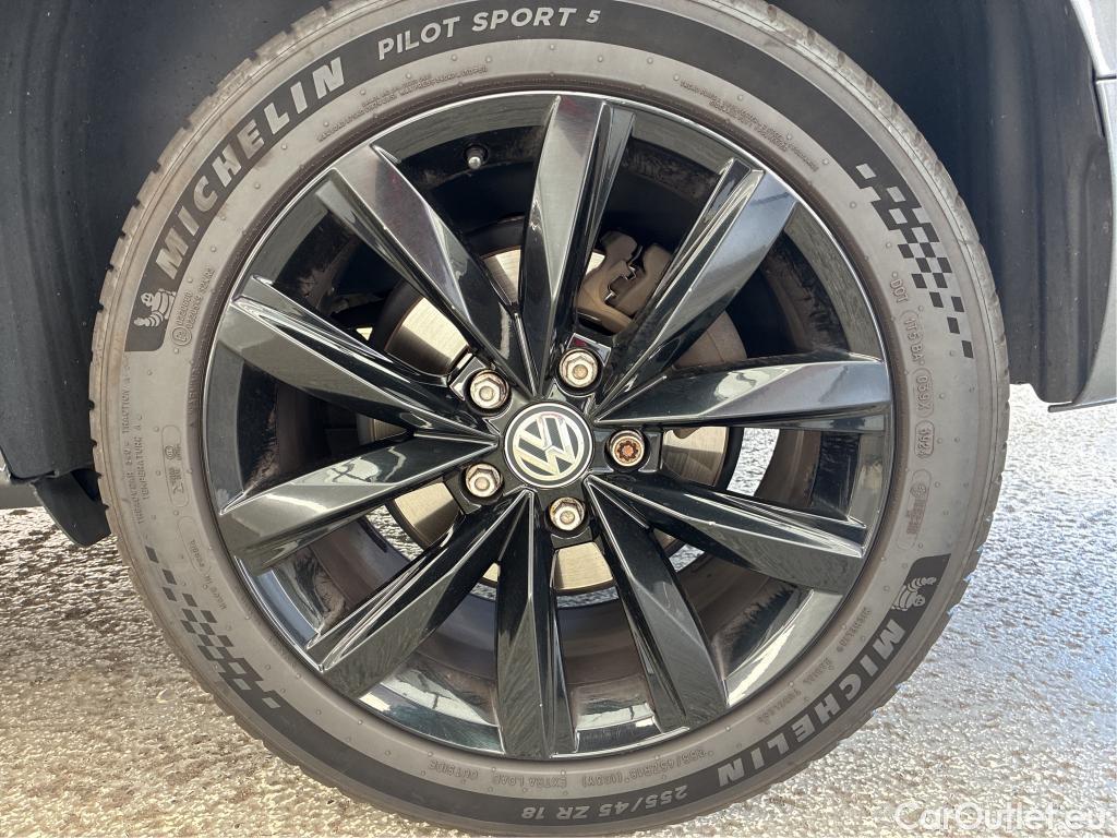  Volkswagen  Transporter VOLKSWAGEN  / 2019 / 4P / Fourgon tôlé 2.0 TDi 150 DSG7 L1H1 Edition #18