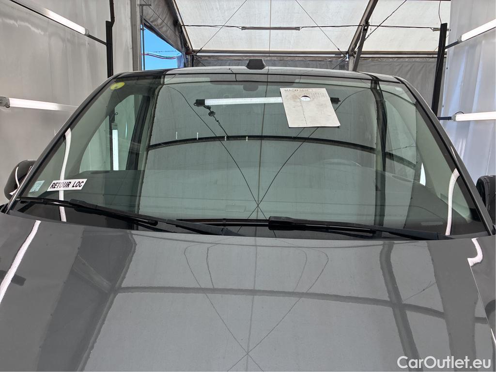  Volkswagen  Transporter VOLKSWAGEN  / 2019 / 4P / Fourgon tôlé 2.0 TDi 150 DSG7 L1H1 Edition #3
