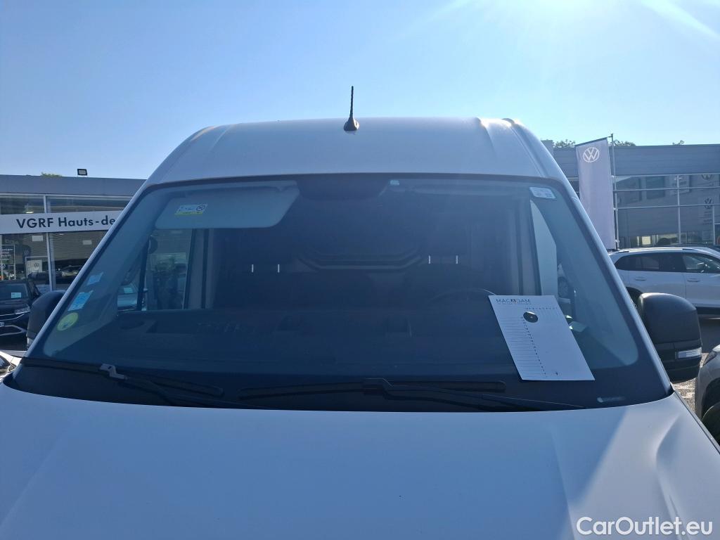  Volkswagen  Crafter  Fourgon Fourgon 35 mittlerer Radstand mit Hochdach FWD 2.0 140CV BVM6 #20