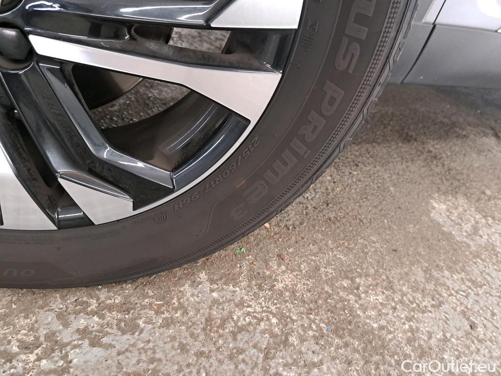  Peugeot  2008  Allure Business 1.5 HDi 110CV BVM6 E6d #25