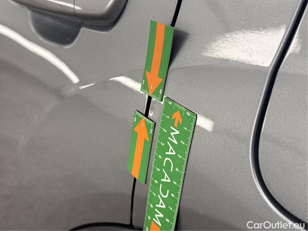  Citroen  C4  X Plus 1.2 PureTech 130CV BVA8 6E #8