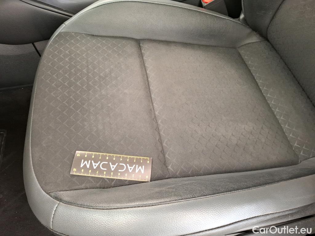 Nissan  Juke NISSAN  / 2019 / 5P / Crossover Hybrid 145 Business+ #14