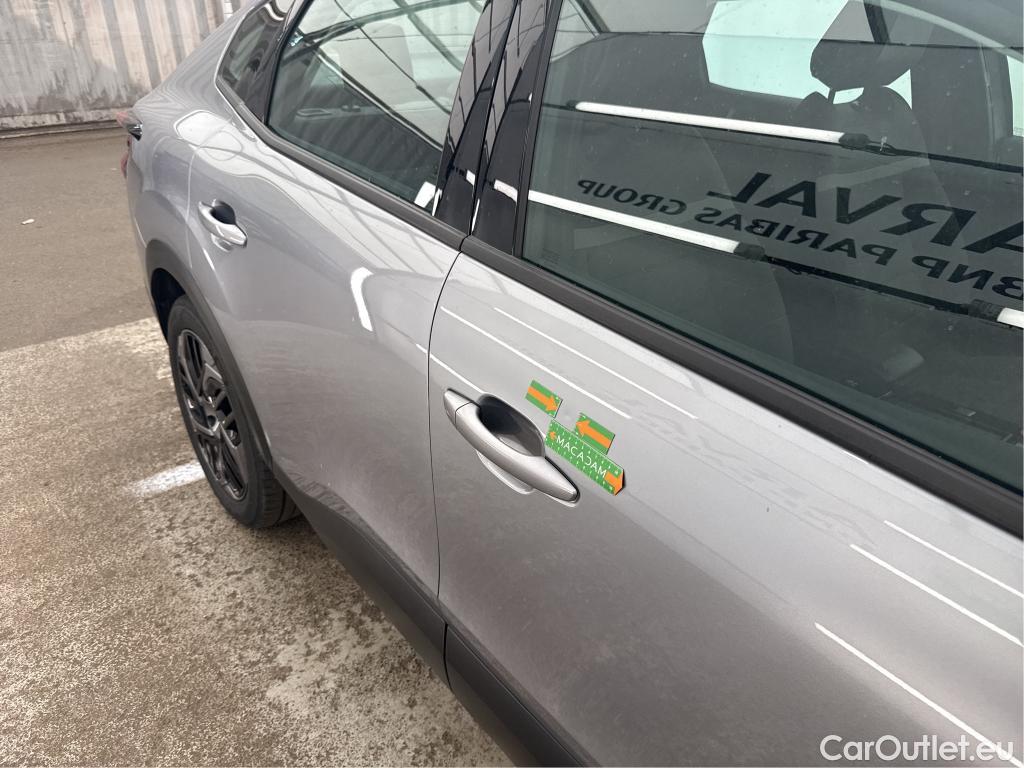  Citroen  C4  X Plus 1.2 PureTech 130CV BVA8 6E #5