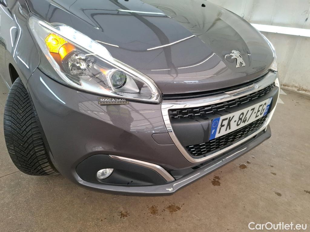  Peugeot  208  Signature 1.2 PureTech 80CV BVM5 E6dT #3