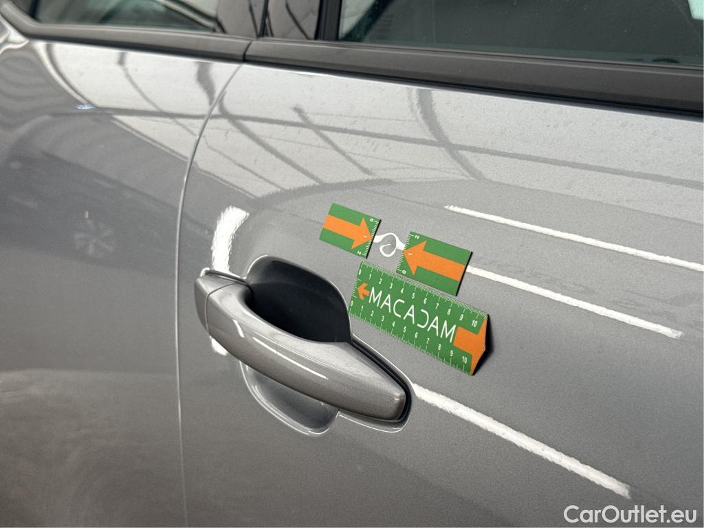  Citroen  C4  X Plus 1.2 PureTech 130CV BVA8 6E #6