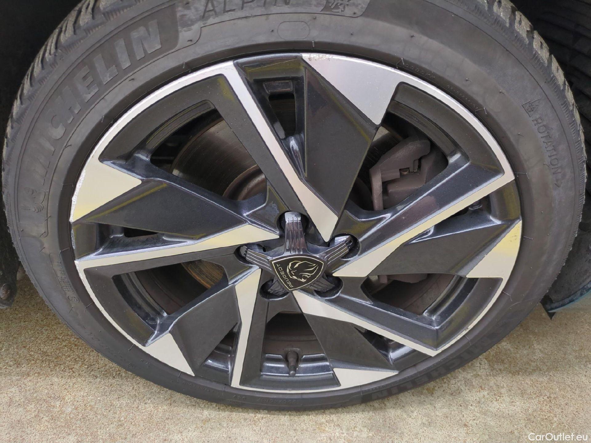  Peugeot  308 PEUGEOT  SW / 2021 / 5P / Break PHEV 180 E-EAT8 ALLURE PACK #7
