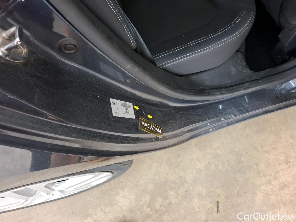  Renault  Clio RENAULT  5p Berline Business TCe 90 - 18 #34